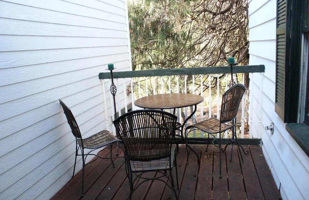 Glen Morey Country House B & B Inn-1
